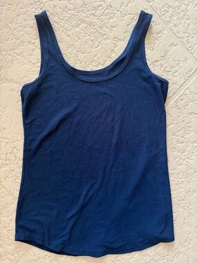 No Boundaries Navy Blue Scoop Neck Tank Top - Women M 7-9